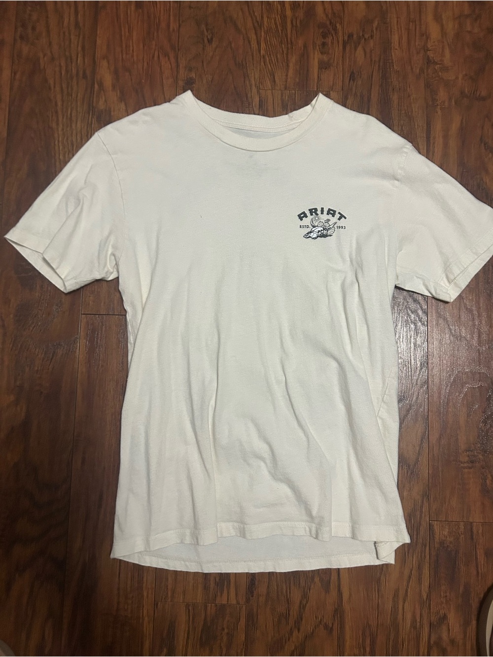 Ariat Cream Short Sleeve Tee with Small Navy Logo